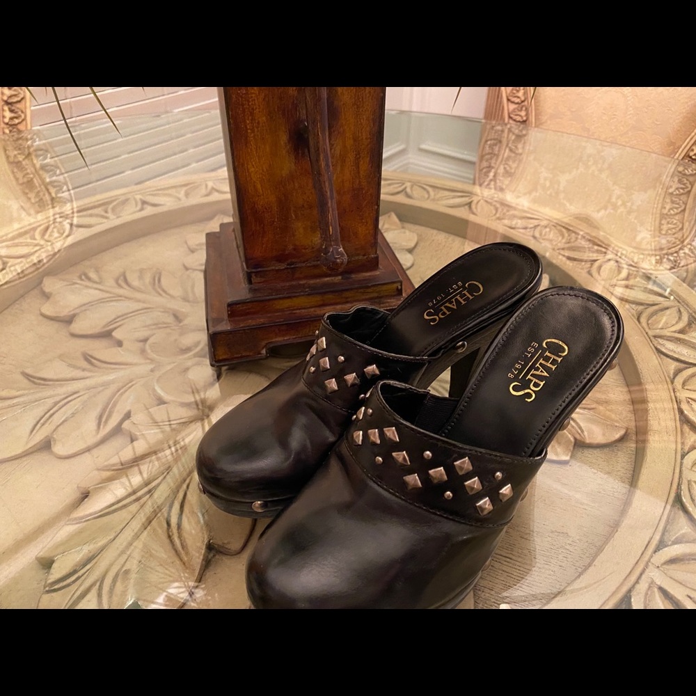 Black Chaps Clogs - image 3